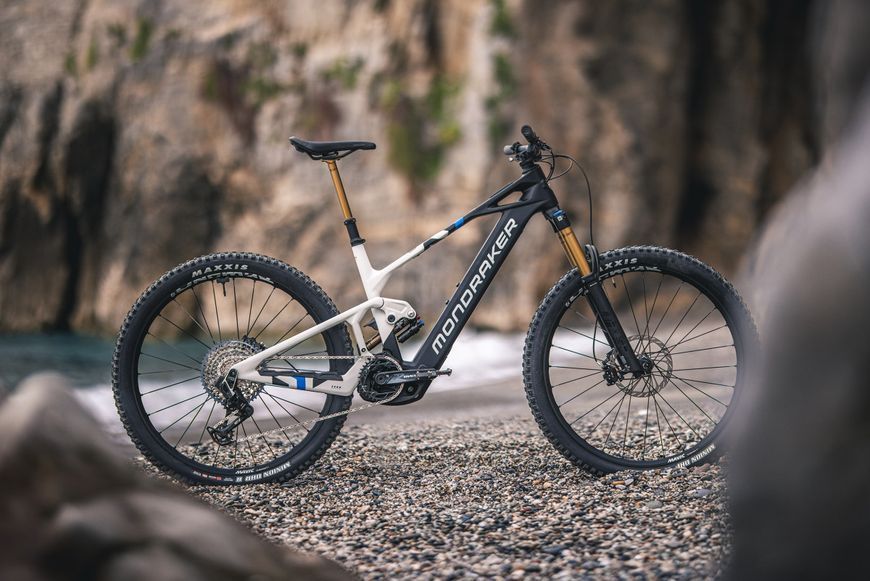 Электровелосипед MONDRAKER CRAFTY Carbon RR S 29" 160mm, 600Wh Bosch CX Smart, Black, ML 010.25358 фото